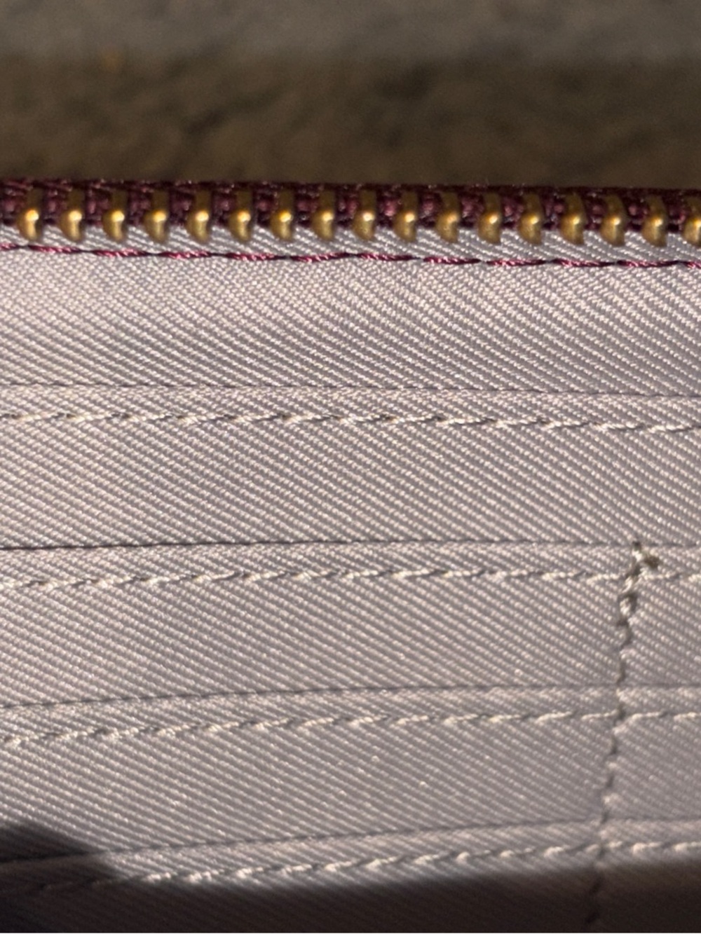 Thirty-One All About The Benjamins Wallet Burgundy - Picture 7 of 7